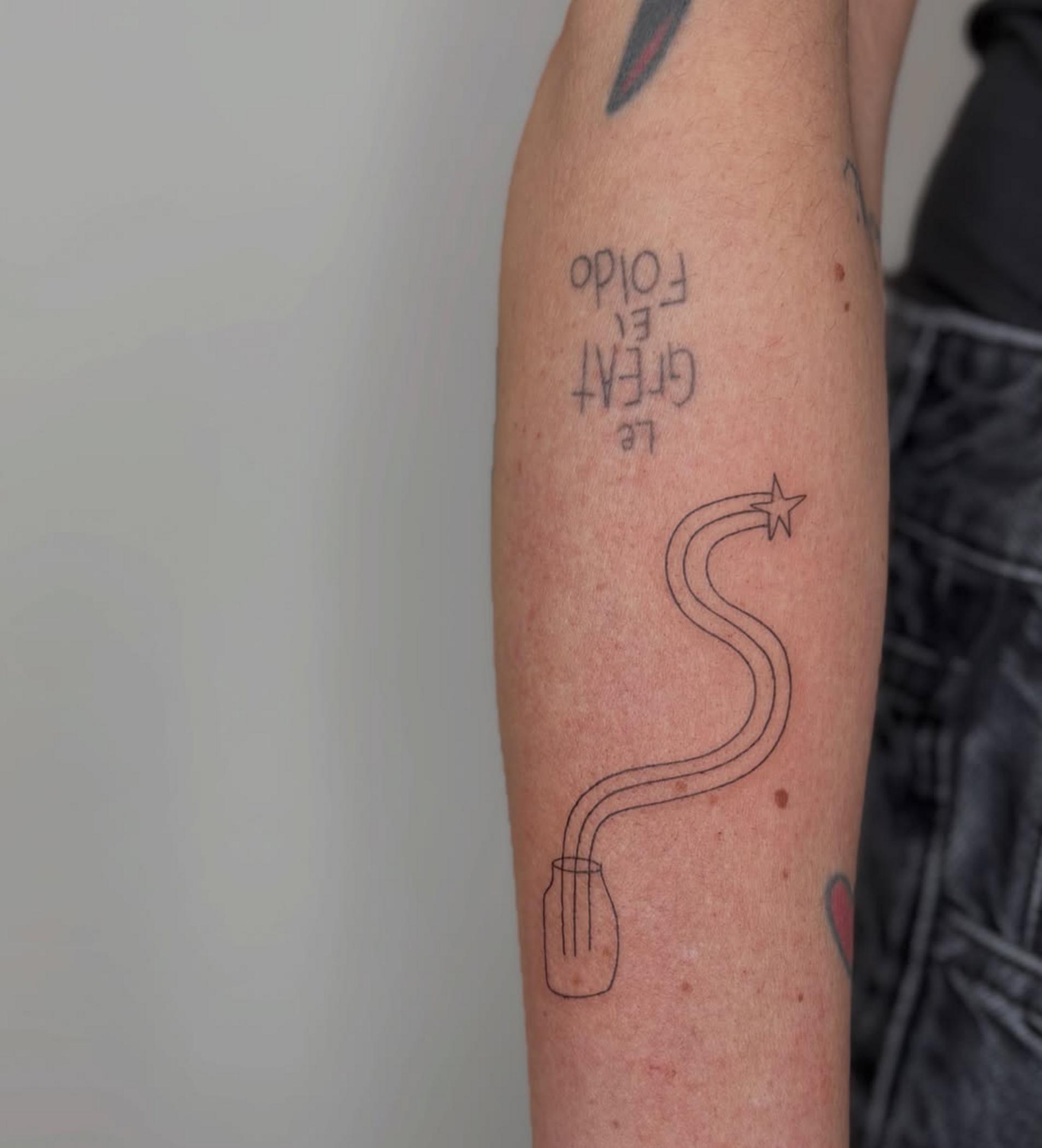 fine line tattoo procedure in progress